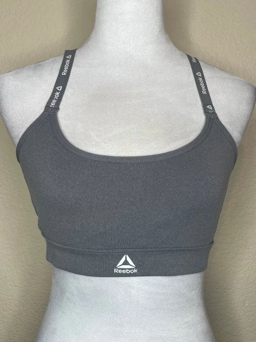 Reebok Gray Athleisure Sports Bra Medium Logo Straps Racerback Gym Workout Top